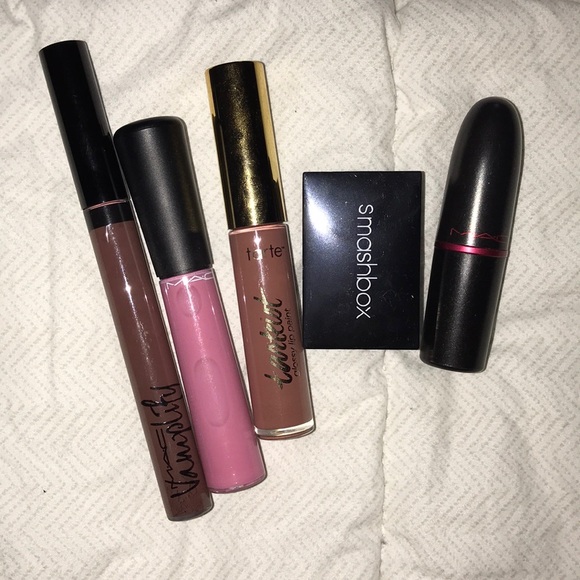 mac cosmetics makeup christmas sale bundle poshmark mac christmas sale